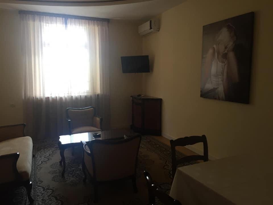 Holiday Home Ереван Екстериор снимка