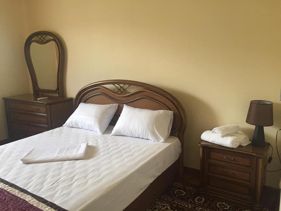 Holiday Home Ереван Екстериор снимка